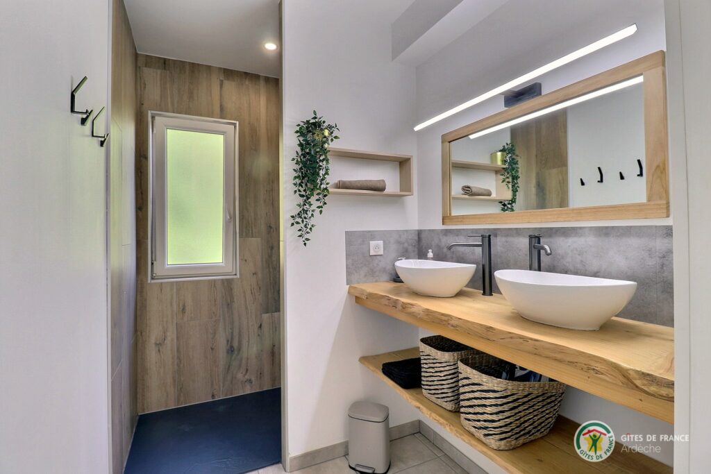 SALLE DE BAIN LA BOOA
